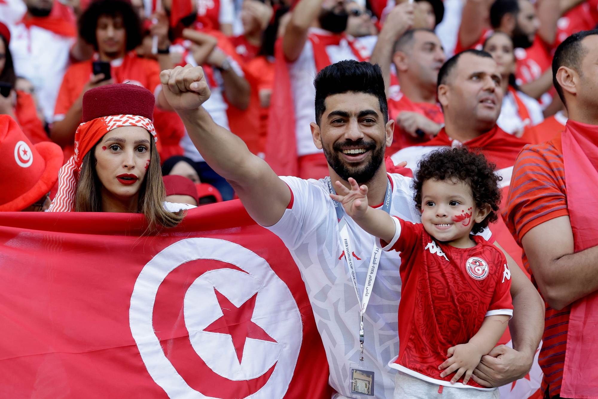 جماهير المنتخب بصوت واحد: سنكون وراء النسور من أجل الإنجاز التاريخي
